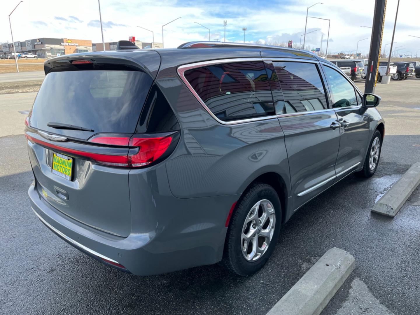 2021 Gray /Grey Chrysler Pacifica (2C4RC3GG3MR) , located at 1960 Industrial Drive, Wasilla, 99654, (907) 274-2277, 61.573475, -149.400146 - Photo#4